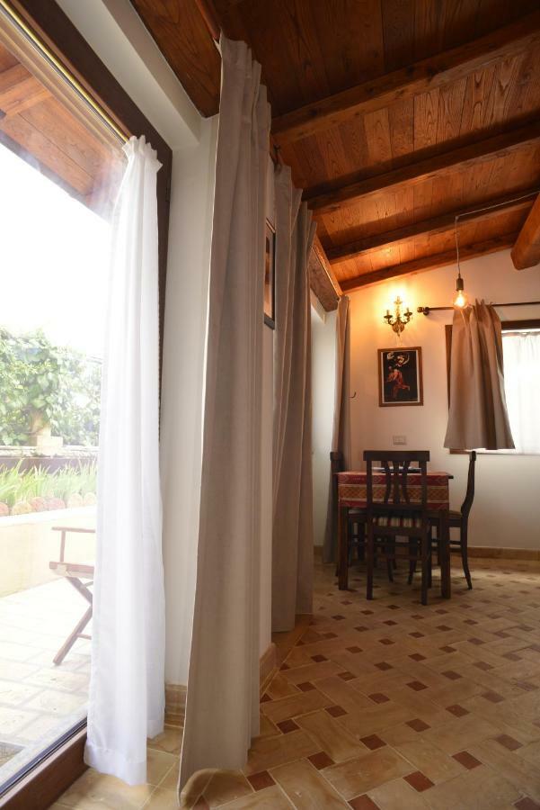 St. Petrus Et Aurelia Apartment Rome Exterior photo